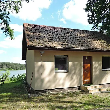 Nyaraló Cottage In Szczecin By Puszcza Bukowa Park, Cleaning Included *
